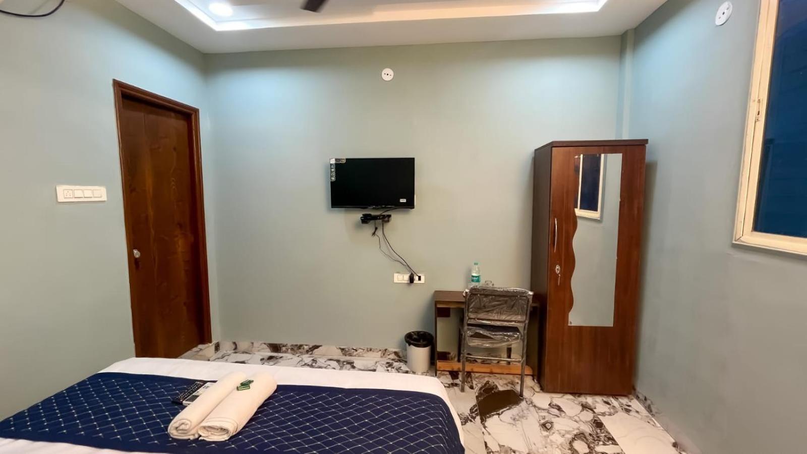 Hotel Abhinandan Indaur Kültér fotó